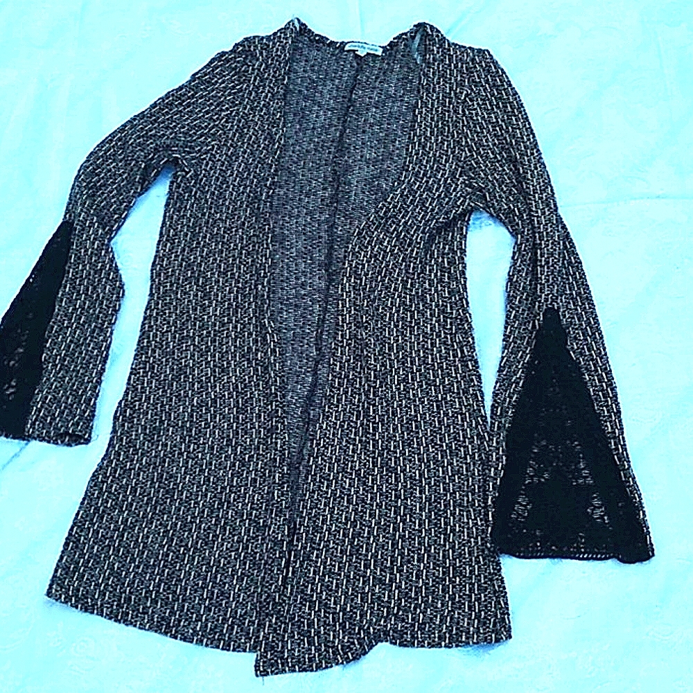 Charlotte Russe cardigan, medium ladies navy tweed